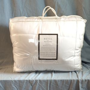 Down Alternative Comforter